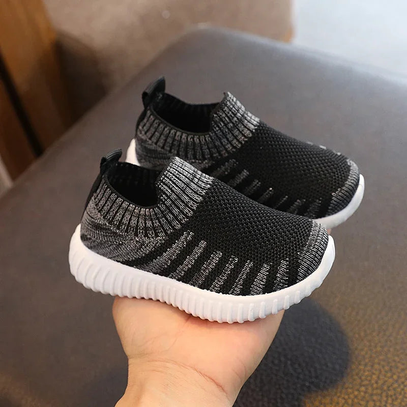 Kids Knitted Casual Shoes Sneakers for Boys Girls - GuGuTon baby store - Baby Fashion - Toddlers Outfits - Babies Outfits - Toddler Clothes - Kids Clothing - Newborn Clothes - Newborn Wear - Kids Wear - Trending Clothes - Trending Outfits - Fall Fashion - Winter Fashion - Girls Clothes - Boys Clothes - Babies Wear - Kids Accessories - KidsWear - Summer Clothes - Summer Fashion - Summer Trend - Falls Sweaters - Tops - Bottom - Jeans - Blouse - Dresses - Newborn Dresses - Toys