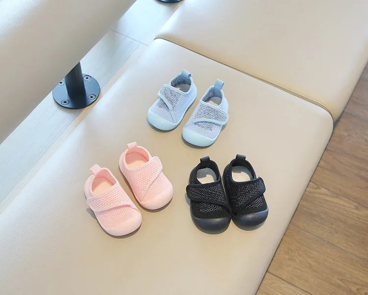 Baby Boys Girls Walking Shoes Spring Autumn Kids Casual Shoes Mesh Children Soft Sole Anti Slip Infant Newborn Knitted Shoes