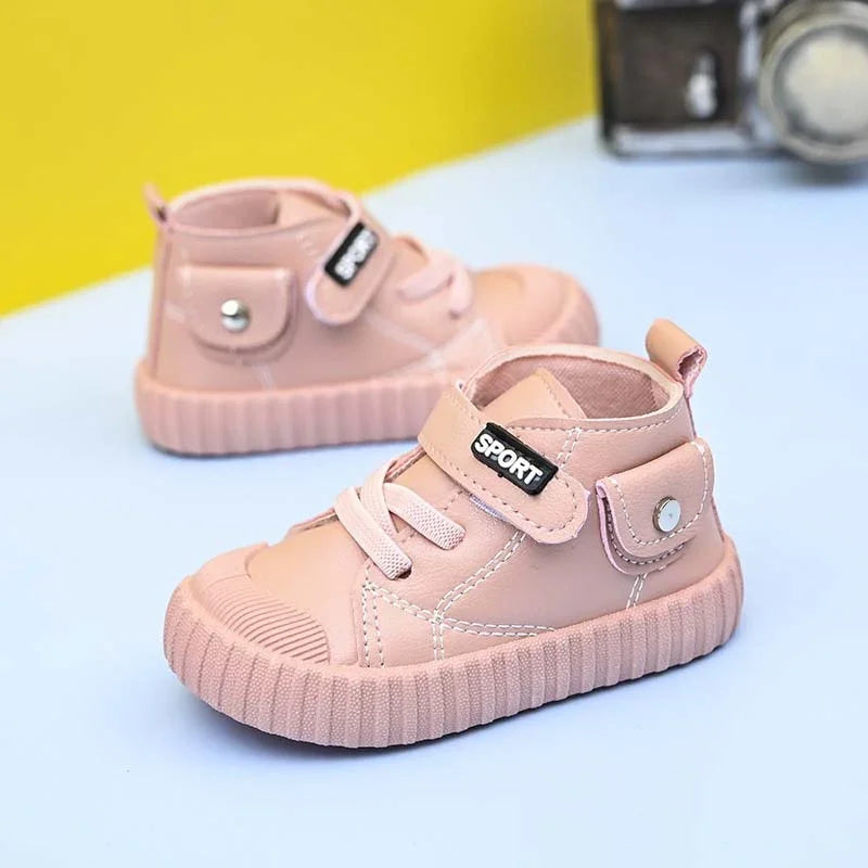Baby Girl Toddler Shoes Newborn Boys Girl Brand - GuGuTon baby store - Baby Fashion - Toddlers Outfits - Babies Outfits - Toddler Clothes - Kids Clothing - Newborn Clothes - Newborn Wear - Kids Wear - Trending Clothes - Trending Outfits - Fall Fashion - Winter Fashion - Girls Clothes - Boys Clothes - Babies Wear - Kids Accessories - KidsWear - Summer Clothes - Summer Fashion - Summer Trend - Falls Sweaters - Tops - Bottom - Jeans - Blouse - Dresses - Newborn Dresses - Toys