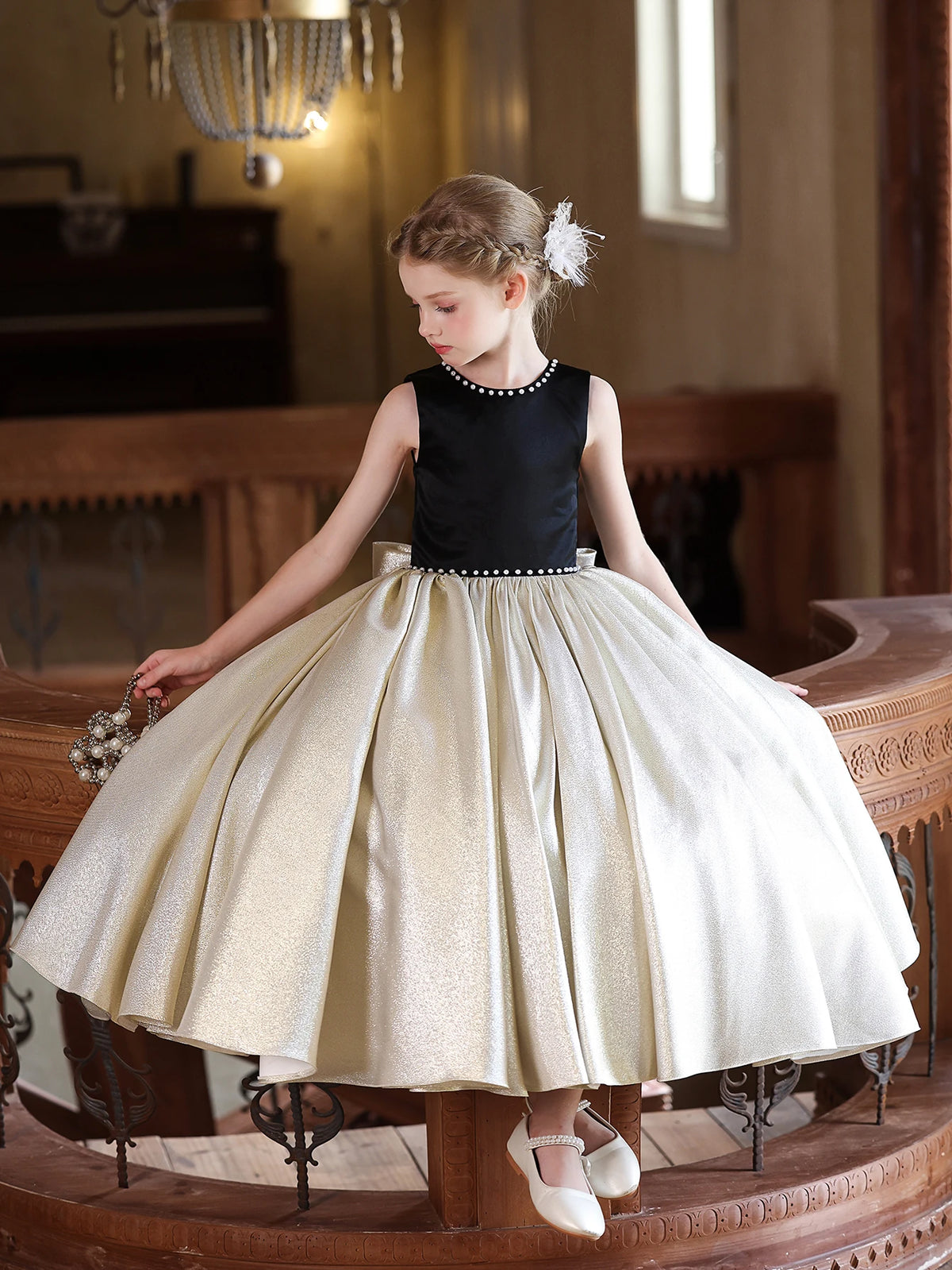 Girl's Dress With Bow And Small V-Neck Elegant Princess Dress Suitable For Birthday Parties Dances Party Performances