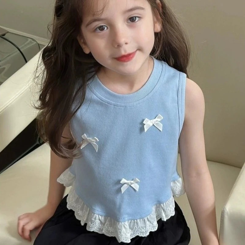 Yuridia Short Sleeveless Bow-Knot Floral Lace Top