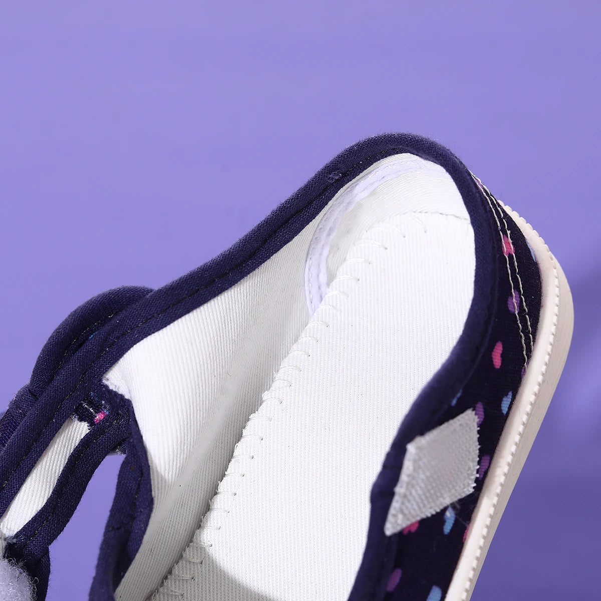 Girls' Canvas Shoes, Casual Sneakers with Cute Bow and Velcro Print, Wide Design Suitable for Indoor and Outdoor Wear in All Seasons
