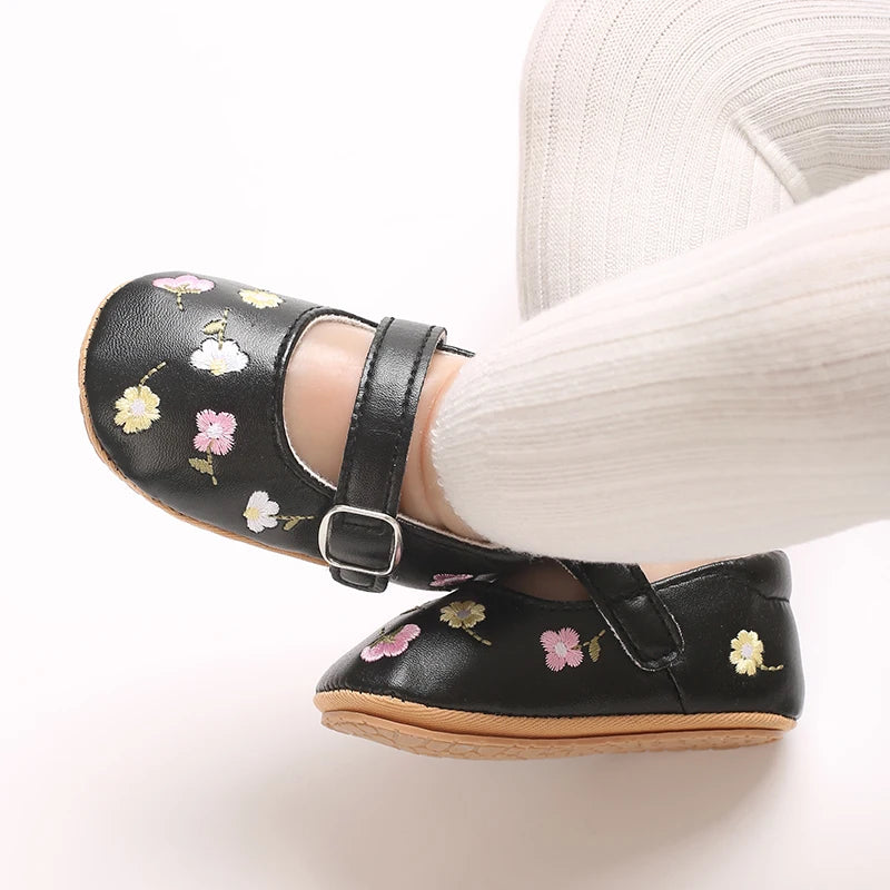Spring And Autumn Baby Girl's Walking Shoes Anti Slip One Year Old Soft Soled Baby Shoes Princess Shoes Single Shoes