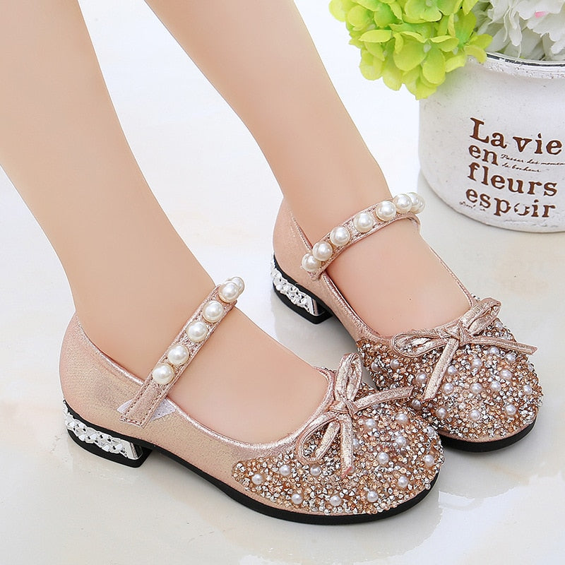 Shining Spring Kids Princess Baby Girls Shoes for Party - GuGuTon baby store - Baby Fashion - Toddlers Outfits - Babies Outfits - Toddler Clothes - Kids Clothing - Newborn Clothes - Newborn Wear - Kids Wear - Trending Clothes - Trending Outfits - Fall Fashion - Winter Fashion - Girls Clothes - Boys Clothes - Babies Wear - Kids Accessories - KidsWear - Summer Clothes - Summer Fashion - Summer Trend - Falls Sweaters - Tops - Bottom - Jeans - Blouse - Dresses - Newborn Dresses - Toys