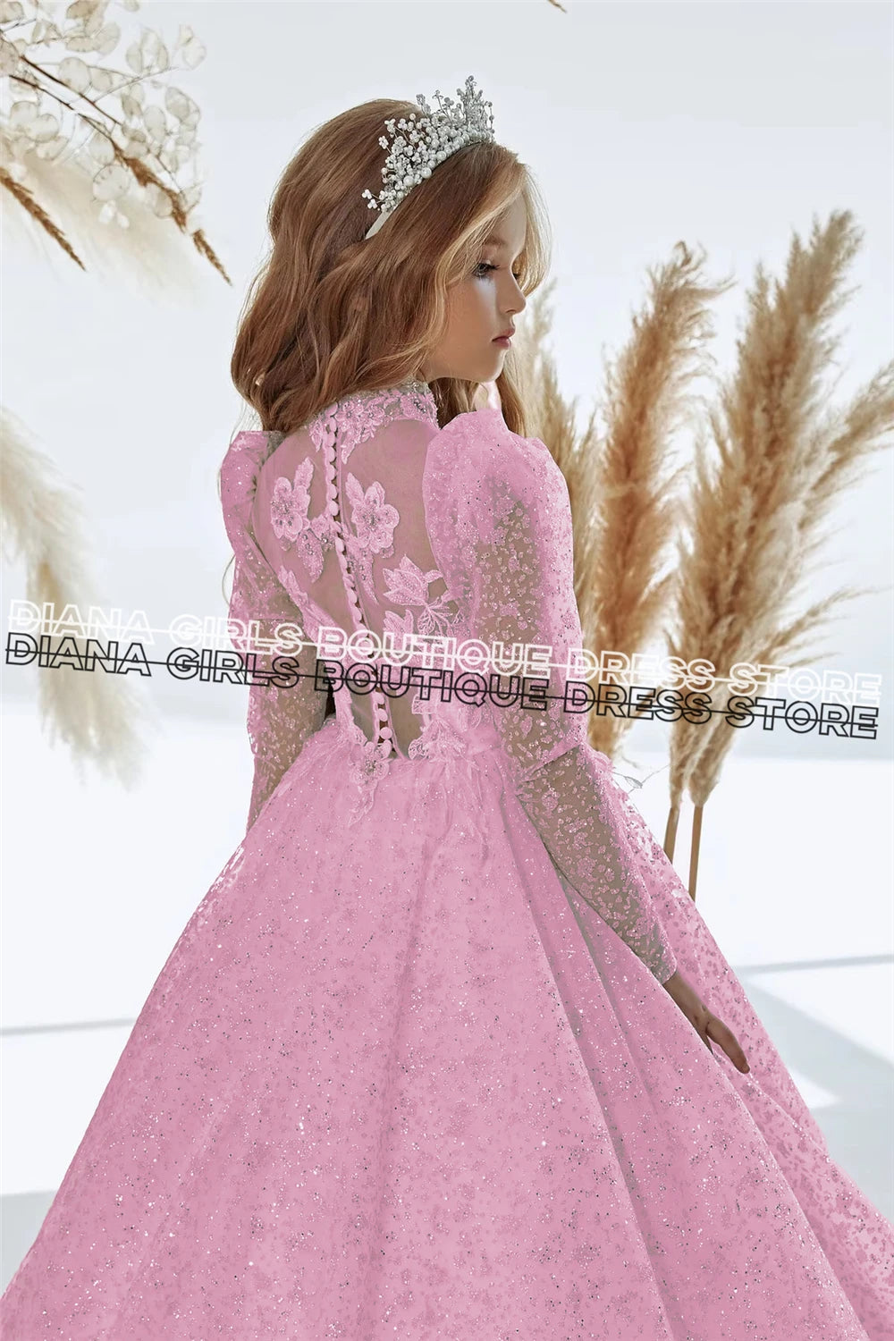 White Elegant Princess Flowers Girl Dress with Belt Lace Embroidery