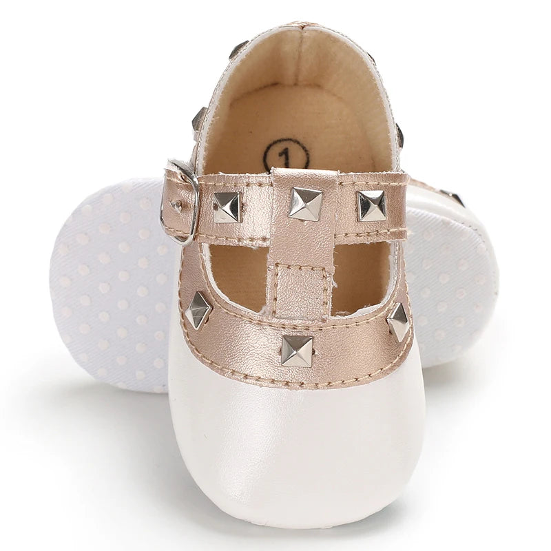 Baby Girl Sandals 2025 Spring and Autumn Korean Edition Versatile Rivet Dancing Princess Single Shoes Fashion Baby Leather Shoes