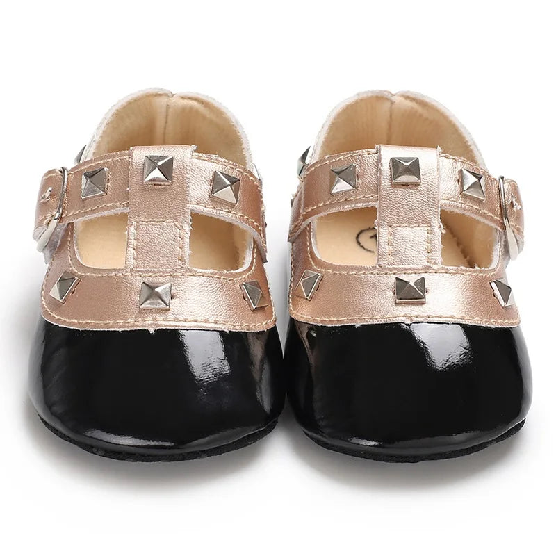 Baby Girl Sandals 2025 Spring and Autumn Korean Edition Versatile Rivet Dancing Princess Single Shoes Fashion Baby Leather Shoes