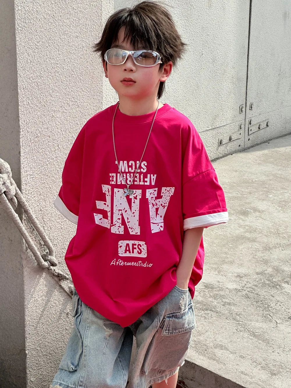 Charlie Short Sleeved Cotton Loose Tees - GuGuTon baby store - Baby Fashion - Toddlers Outfits - Babies Outfits - Toddler Clothes - Kids Clothing - Newborn Clothes - Newborn Wear - Kids Wear - Trending Clothes - Trending Outfits - Fall Fashion - Winter Fashion - Girls Clothes - Boys Clothes - Babies Wear - Kids Accessories - KidsWear - Summer Clothes - Summer Fashion - Summer Trend - Falls Sweaters - Tops - Bottom - Jeans - Blouse - Dresses - Newborn Dresses - Toys