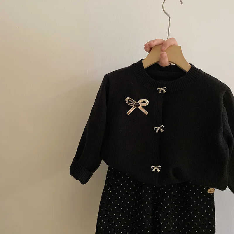 Gonzalo Academic Fashionable Bow Sweater - GuGuTon baby store - Baby Fashion - Toddlers Outfits - Babies Outfits - Toddler Clothes - Kids Clothing - Newborn Clothes - Newborn Wear - Kids Wear - Trending Clothes - Trending Outfits - Fall Fashion - Winter Fashion - Girls Clothes - Boys Clothes - Babies Wear - Kids Accessories - KidsWear - Summer Clothes - Summer Fashion - Summer Trend - Falls Sweaters - Tops - Bottom - Jeans - Blouse - Dresses - Newborn Dresses - Toys