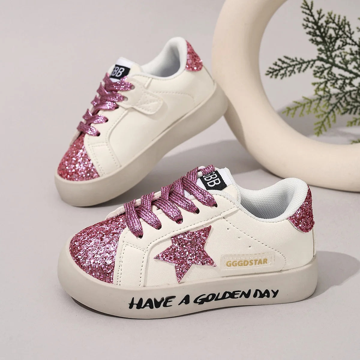 Fashionable Girls Sneakers Parent-child Summer Sports Shoes Student Casual Non-slip Shoes Children's Trendy Star Sequined Shoes