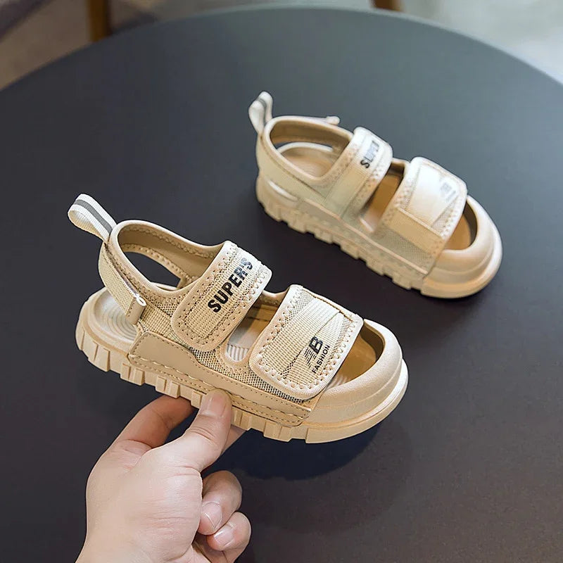 New Boys Sandals Casual Bottom Breathable Children Shoes - GuGuTon baby store - Baby Fashion - Toddlers Outfits - Babies Outfits - Toddler Clothes - Kids Clothing - Newborn Clothes - Newborn Wear - Kids Wear - Trending Clothes - Trending Outfits - Fall Fashion - Winter Fashion - Girls Clothes - Boys Clothes - Babies Wear - Kids Accessories - KidsWear - Summer Clothes - Summer Fashion - Summer Trend - Falls Sweaters - Tops - Bottom - Jeans - Blouse - Dresses - Newborn Dresses - Toys