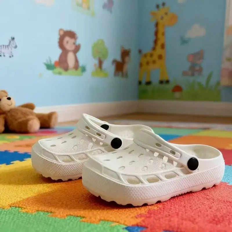 Girls Pink Cut-out Design Clogs Soft Sole Anti-slip Children's Indoor Footwear