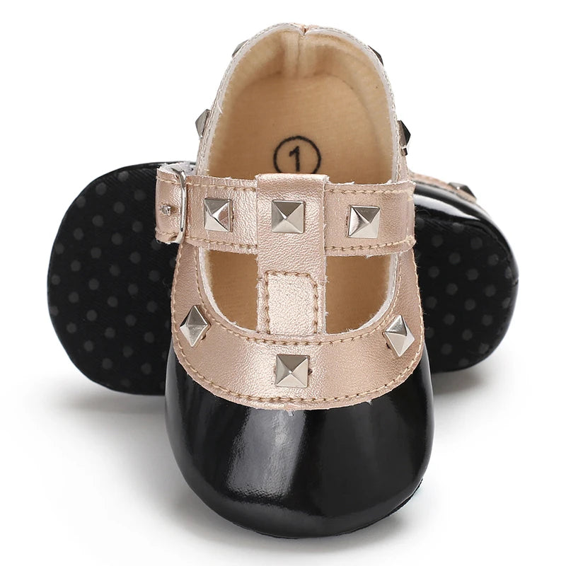 Baby Girl Sandals 2025 Spring and Autumn Korean Edition Versatile Rivet Dancing Princess Single Shoes Fashion Baby Leather Shoes