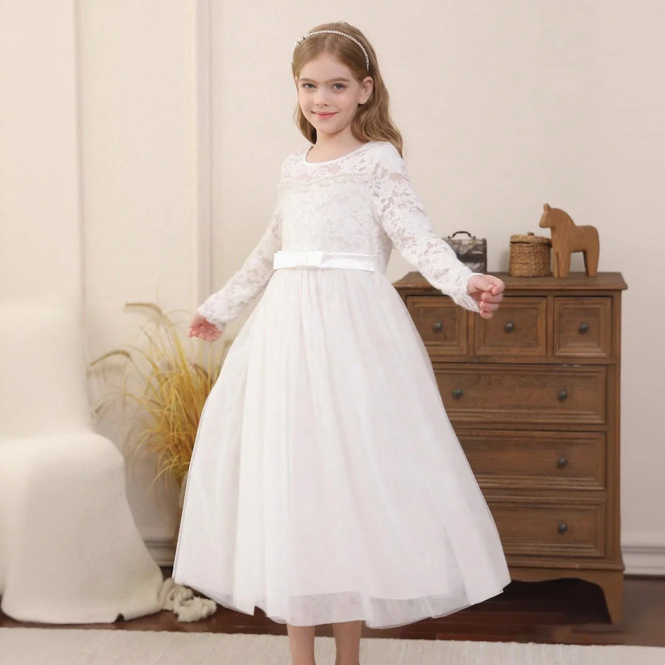 Spring And Summer New Girls' Long Sleeved Embroidered Dress With White Mesh