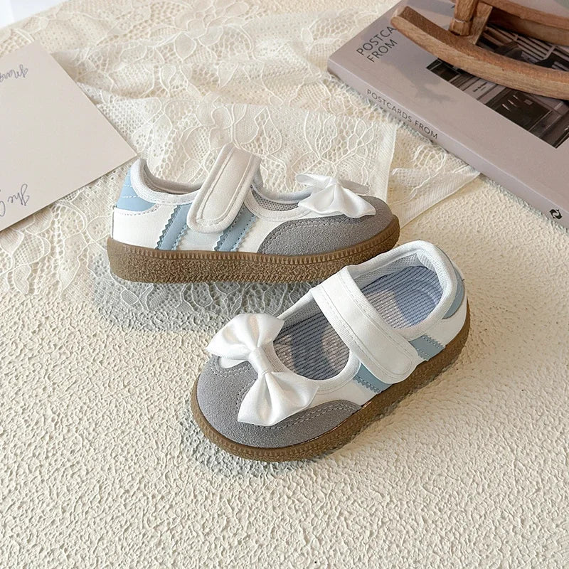 Girls Summer Sandals Cute Bowknot Children Shoes Soft Sole Toddler Beach Sandals Kids Casual Closed Toe Flats Outdoor Sneakers