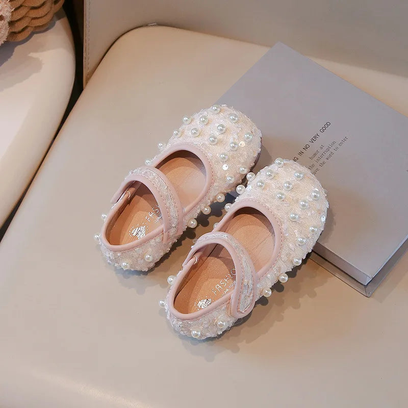 Girls Dance Shoes Elegant Round Toes Kids Flat Shoes Non-slip Soft Sole 2025 New Girls Princess Shoes with Sweet Pearl Ins Trend