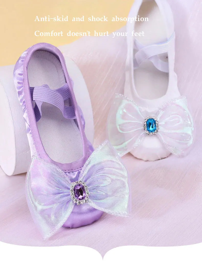 Girls' dance shoes Soft soled exercise shoes Children's ballet baby dance shoes Cute stage show cat PAWS