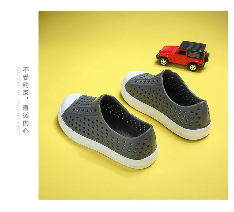 2024 New Kids Shoes Summer Breathable Quick-Drying Water Shoes with Drainage Holes Boys Girls Sandals 24-34
