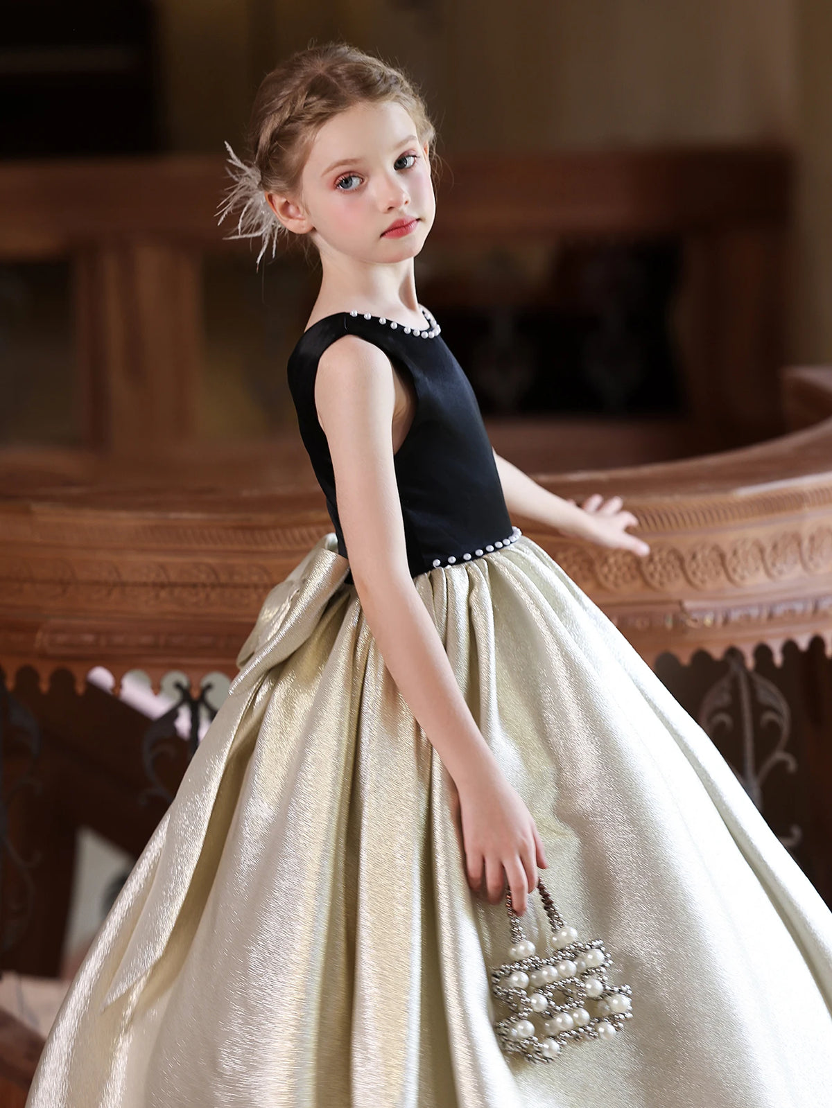 Girl's Dress With Bow And Small V-Neck Elegant Princess Dress Suitable For Birthday Parties Dances Party Performances