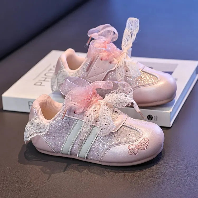 2026 Girls' Spring/Summer New Style Sneakers Pink Cute Flower, Fashion Versatile Casual Shoes, Lace Bow Cute, Non-Slip Soft Sole