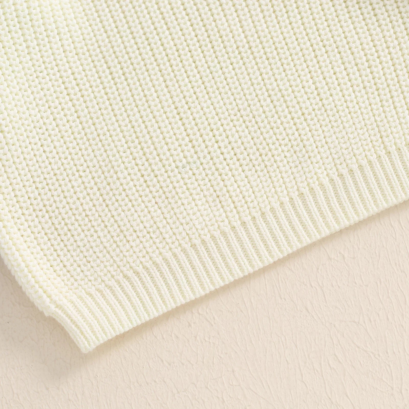 Damian Long Sleeve Contrast Color Sweater - GuGuTon baby store - Baby Fashion - Toddlers Outfits - Babies Outfits - Toddler Clothes - Kids Clothing - Newborn Clothes - Newborn Wear - Kids Wear - Trending Clothes - Trending Outfits - Fall Fashion - Winter Fashion - Girls Clothes - Boys Clothes - Babies Wear - Kids Accessories - KidsWear - Summer Clothes - Summer Fashion - Summer Trend - Falls Sweaters - Tops - Bottom - Jeans - Blouse - Dresses - Newborn Dresses - Toys