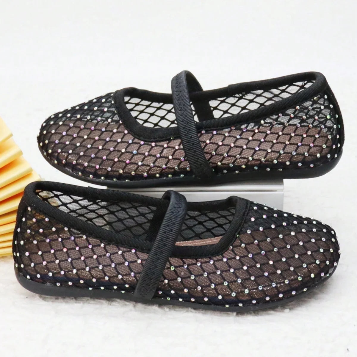 Mesh Breathable Surface with Random Irregular Shiny Diamond Pattern Elastic Strap