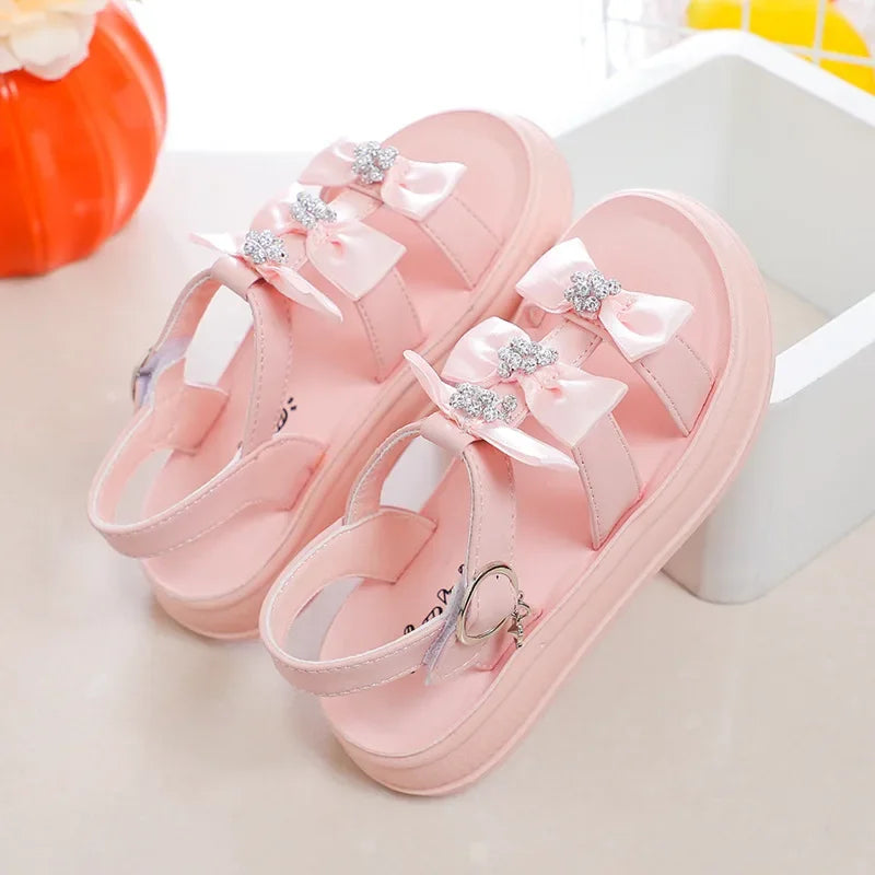 Girls Beach Shoes with Sweet Bows Soft Sole Kids Sandals Versatile 2025 Summer New Children Princess Shoes
