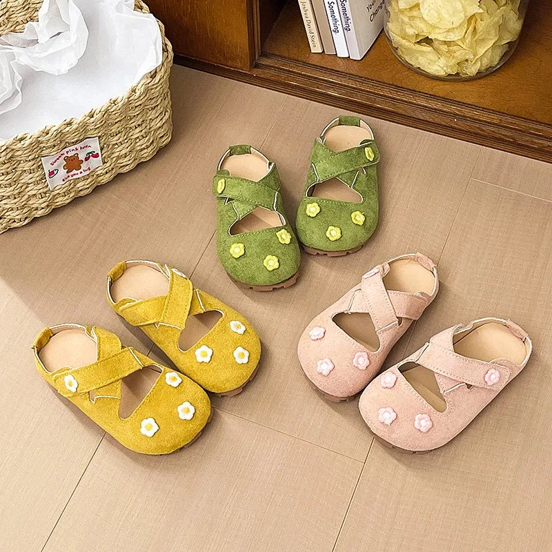 Girls Outdoor Shoes with Sweet Flowers Kids Princess Shoes