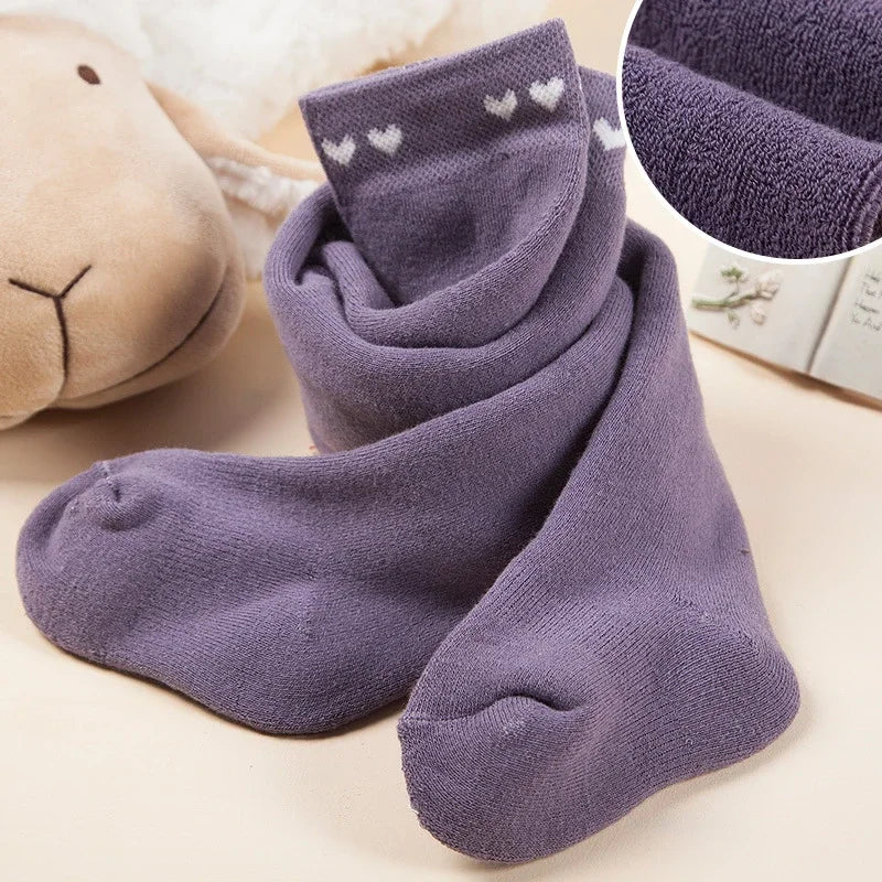 Belen Tights Winter Baby Girl Leggings - GuGuTon baby store - Baby Fashion - Toddlers Outfits - Babies Outfits - Toddler Clothes - Kids Clothing - Newborn Clothes - Newborn Wear - Kids Wear - Trending Clothes - Trending Outfits - Fall Fashion - Winter Fashion - Girls Clothes - Boys Clothes - Babies Wear - Kids Accessories - KidsWear - Summer Clothes - Summer Fashion - Summer Trend - Falls Sweaters - Tops - Bottom - Jeans - Blouse - Dresses - Newborn Dresses - Toys