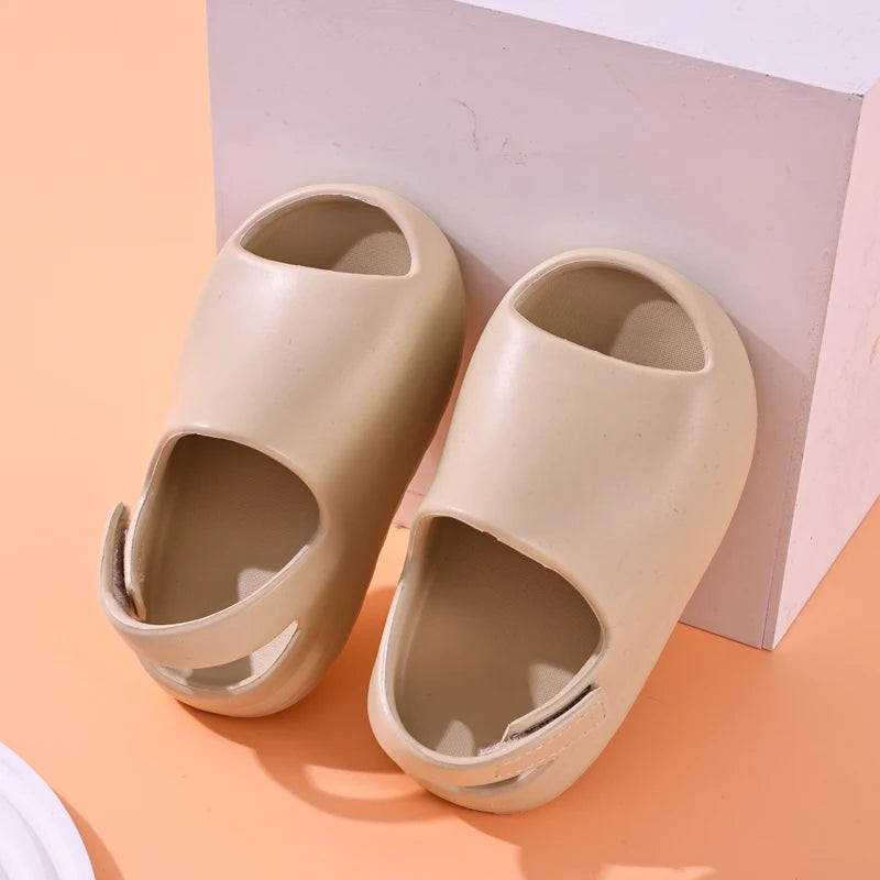 Eyriphy Boys And Girls Beach Sandals Adjustable Outdoor Slippers