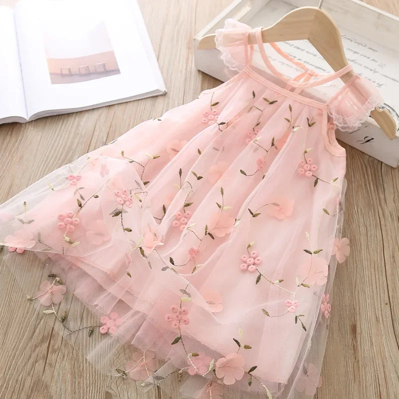Girls Sweet Dresses Summer Baby Girl Princess Dress Lace Embroidery Design Flower Girl Dress