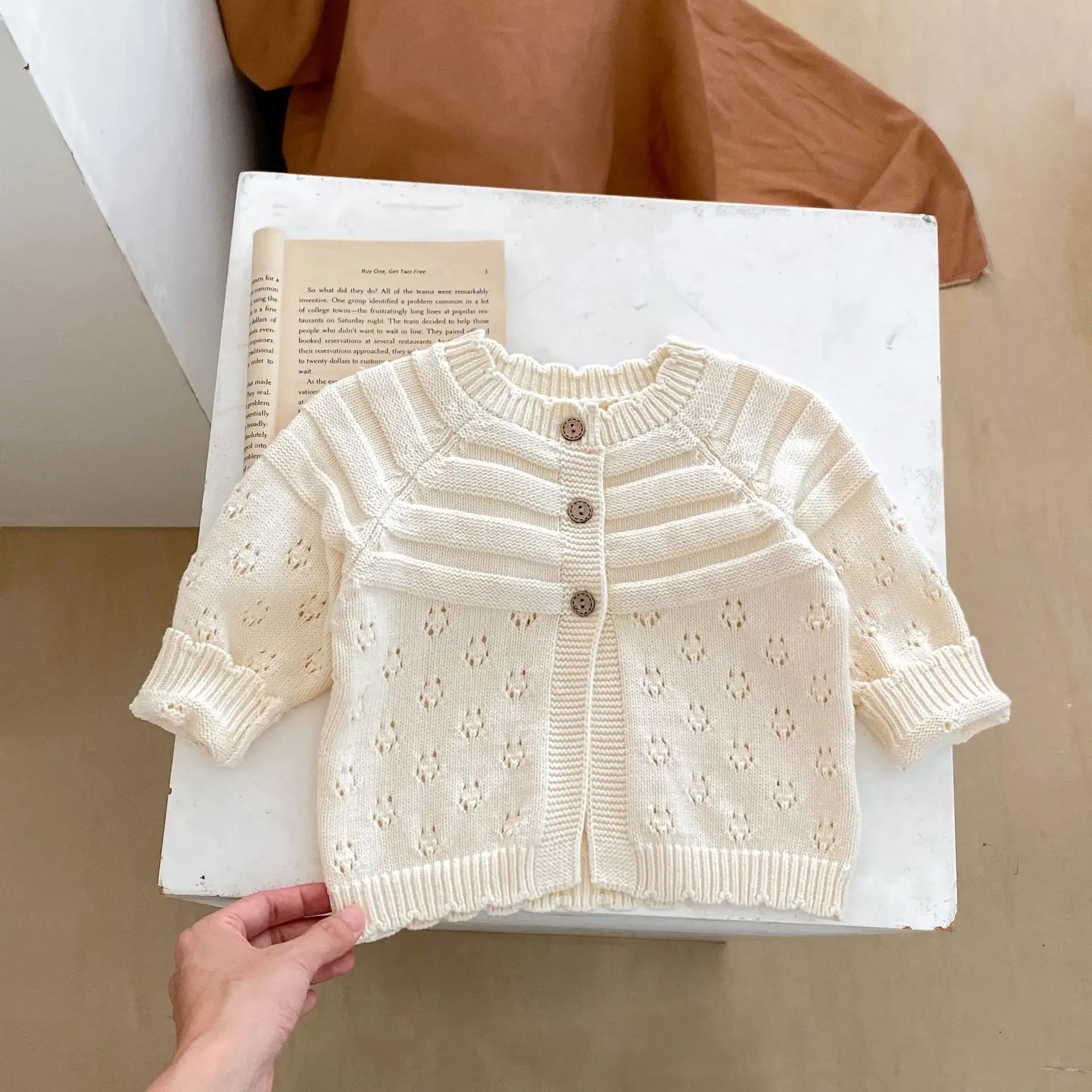 Galia Baby girls spring Baby Versatile Sleeve jacket - GuGuTon baby store - Baby Fashion - Toddlers Outfits - Babies Outfits - Toddler Clothes - Kids Clothing - Newborn Clothes - Newborn Wear - Kids Wear - Trending Clothes - Trending Outfits - Fall Fashion - Winter Fashion - Girls Clothes - Boys Clothes - Babies Wear - Kids Accessories - KidsWear - Summer Clothes - Summer Fashion - Summer Trend - Falls Sweaters - Tops - Bottom - Jeans - Blouse - Dresses - Newborn Dresses - Toys