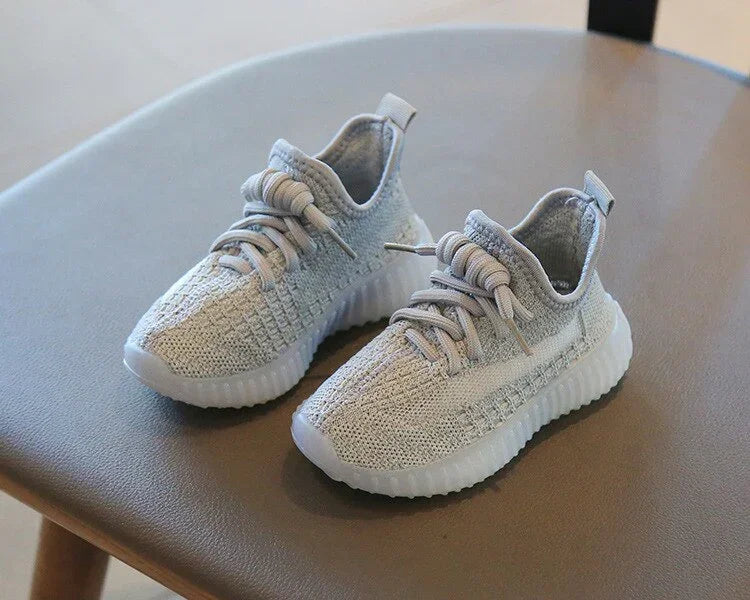 Soft Comfortable Casual Shoes Boys Girls Sneakers Kids - GuGuTon baby store - Baby Fashion - Toddlers Outfits - Babies Outfits - Toddler Clothes - Kids Clothing - Newborn Clothes - Newborn Wear - Kids Wear - Trending Clothes - Trending Outfits - Fall Fashion - Winter Fashion - Girls Clothes - Boys Clothes - Babies Wear - Kids Accessories - KidsWear - Summer Clothes - Summer Fashion - Summer Trend - Falls Sweaters - Tops - Bottom - Jeans - Blouse - Dresses - Newborn Dresses - Toys