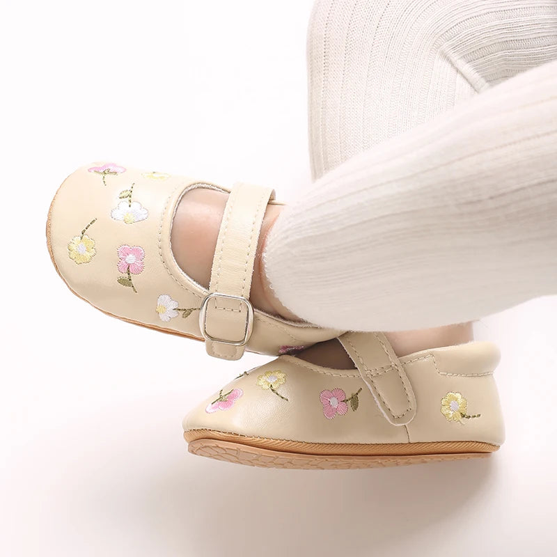 Spring And Autumn Baby Girl's Walking Shoes Anti Slip One Year Old Soft Soled Baby Shoes Princess Shoes Single Shoes