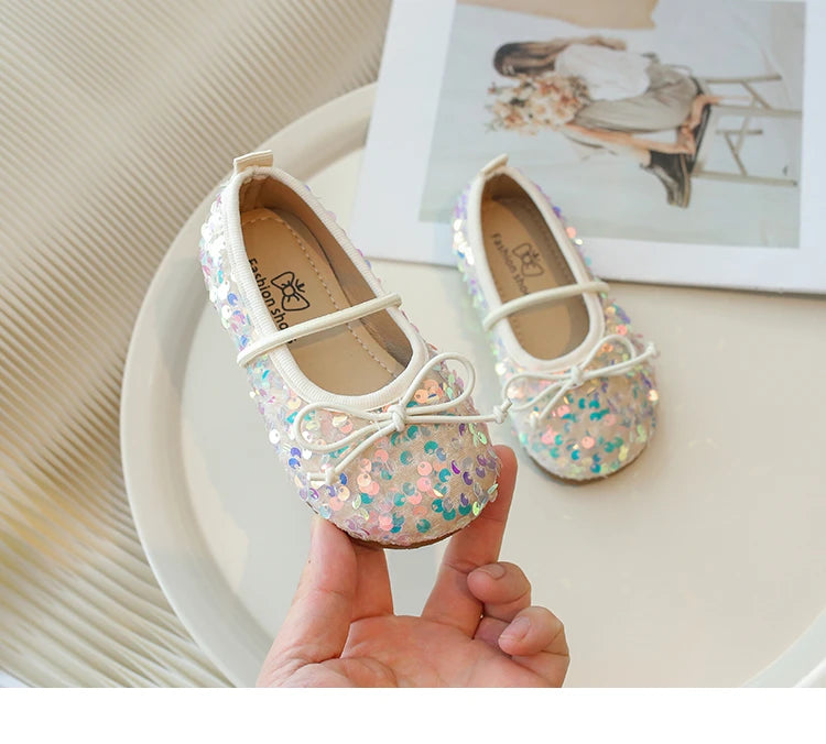 Girls' Shoes 2025 Spring New Fashion Little Girl Sequin Princess Shoes Soft Sole Girls' Shallow Mouth Single Shoes Breathable
