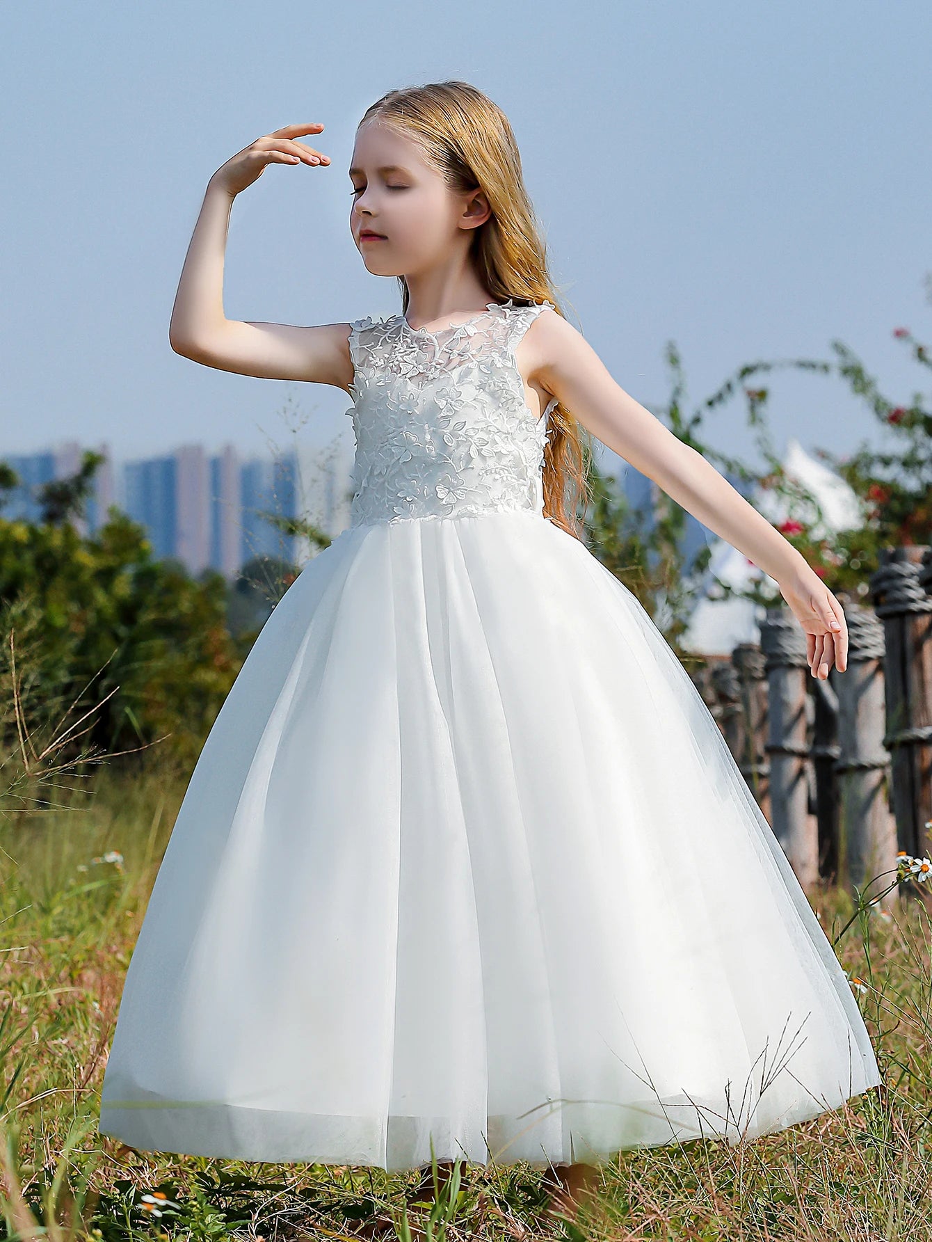 Soft Tulle Satin Floral Appliques Lace Elegant Wedding Party Princess Dress
