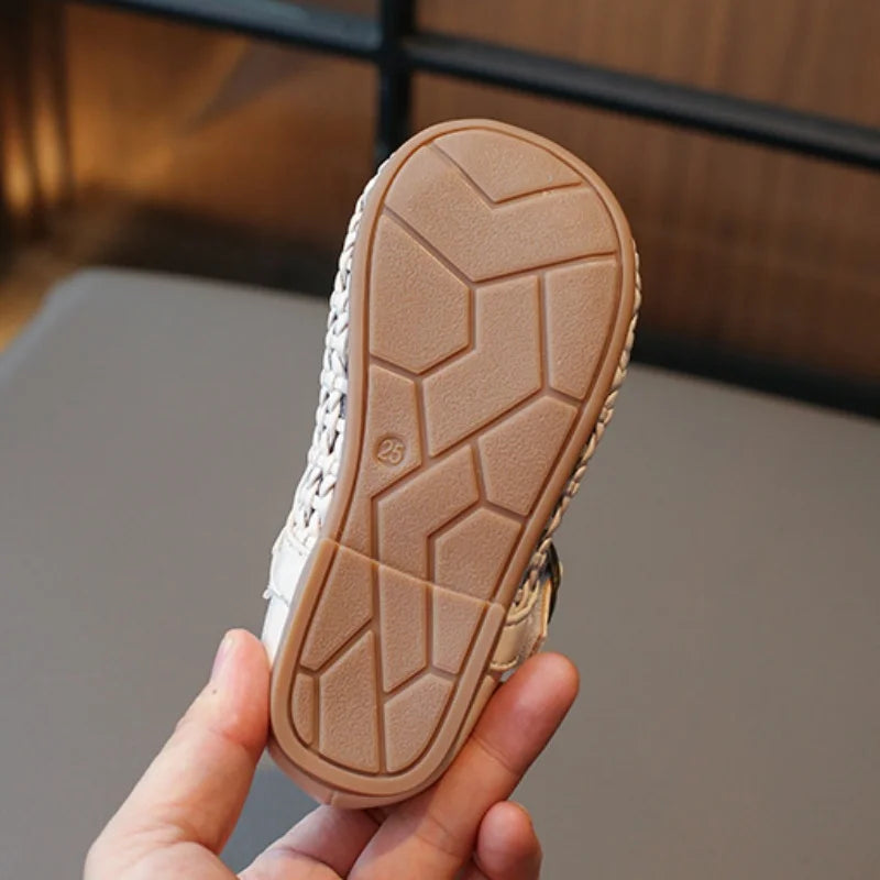 Kids Summer Breathable Woven Flats Shoes Hollow Out Princess Shoes