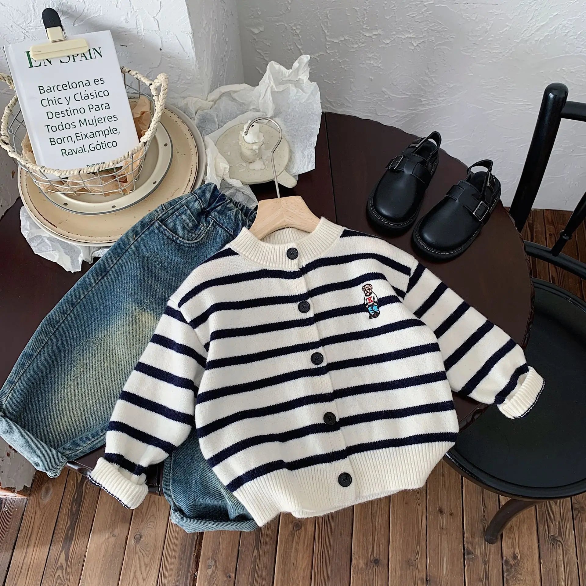 Miguel Knitted Soft Loose Sweater - GuGuTon baby store - Baby Fashion - Toddlers Outfits - Babies Outfits - Toddler Clothes - Kids Clothing - Newborn Clothes - Newborn Wear - Kids Wear - Trending Clothes - Trending Outfits - Fall Fashion - Winter Fashion - Girls Clothes - Boys Clothes - Babies Wear - Kids Accessories - KidsWear - Summer Clothes - Summer Fashion - Summer Trend - Falls Sweaters - Tops - Bottom - Jeans - Blouse - Dresses - Newborn Dresses - Toys