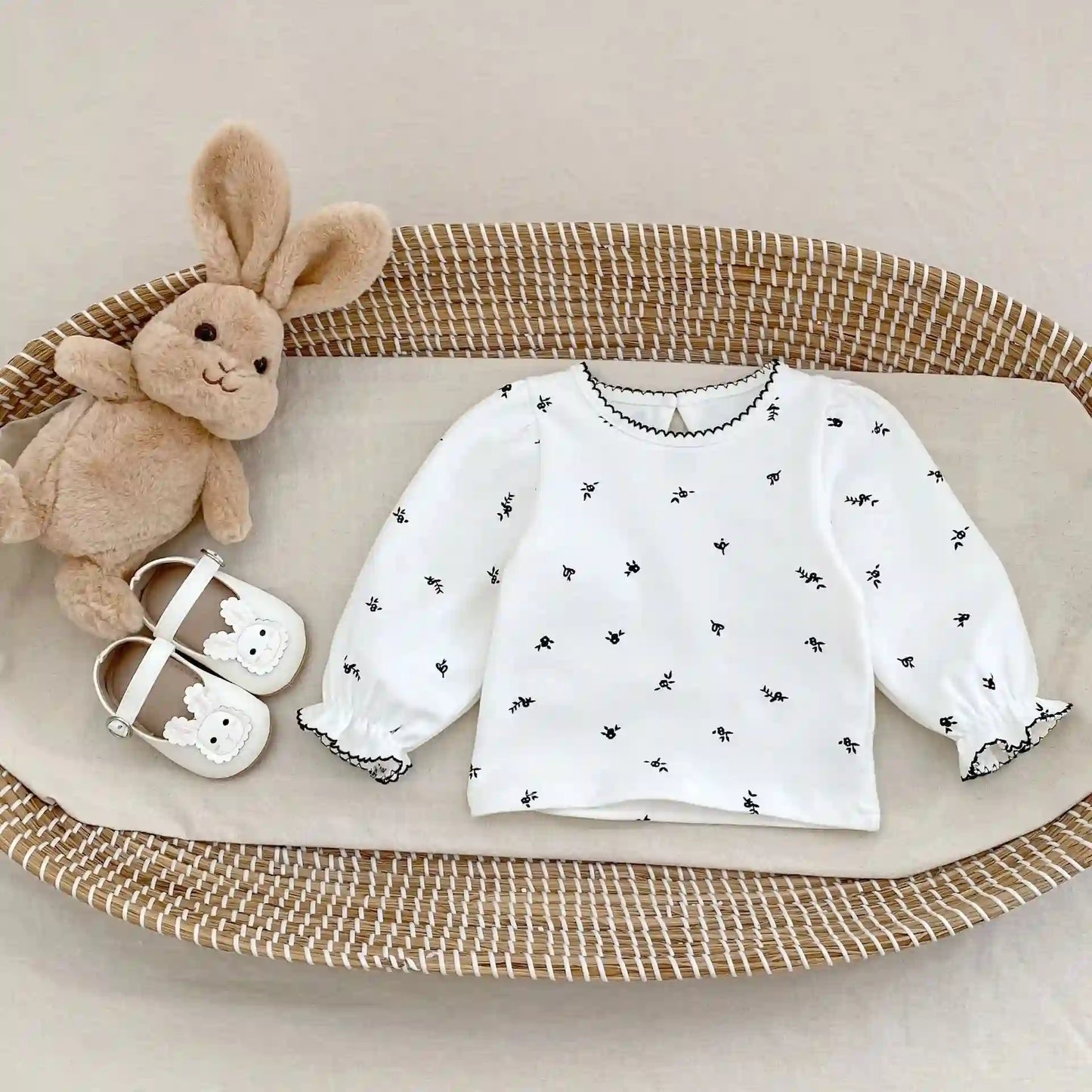 Awilda Comfortable And Soft Long Sleeved Top