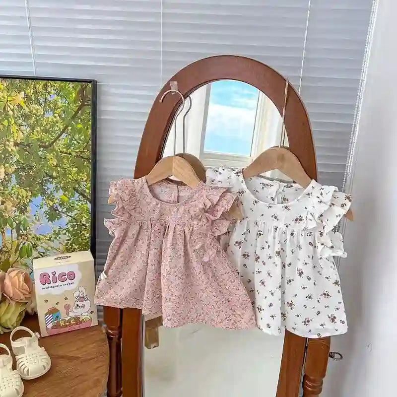 Pamela Short Sleeved Cute Flower Tops