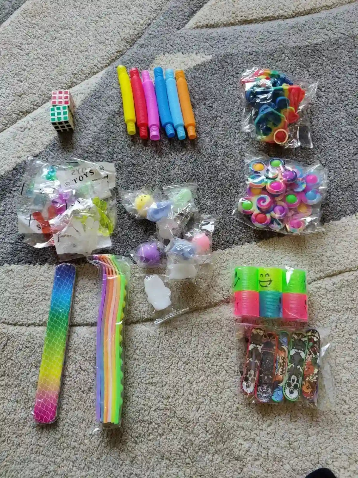 Joyfy 60 Pack Fidget Toys for Stress Relief