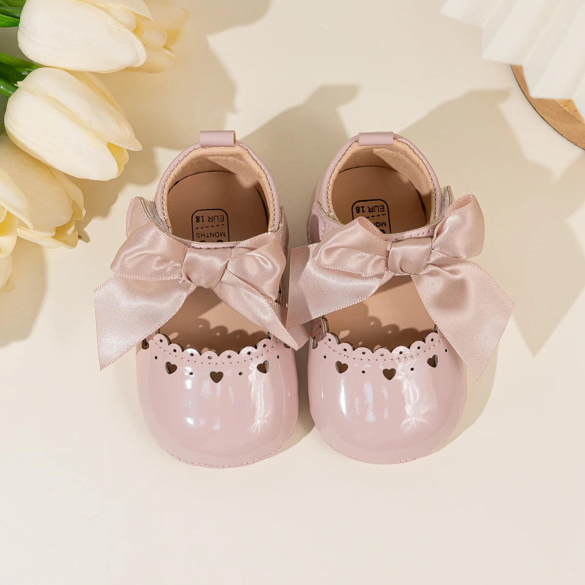 Newborn Baby Girl Shoes Soft Sole Infant Toddler Mary Jane Flats Princess Bowknot Patent Leather Dress Shoes Wedding Party Gift