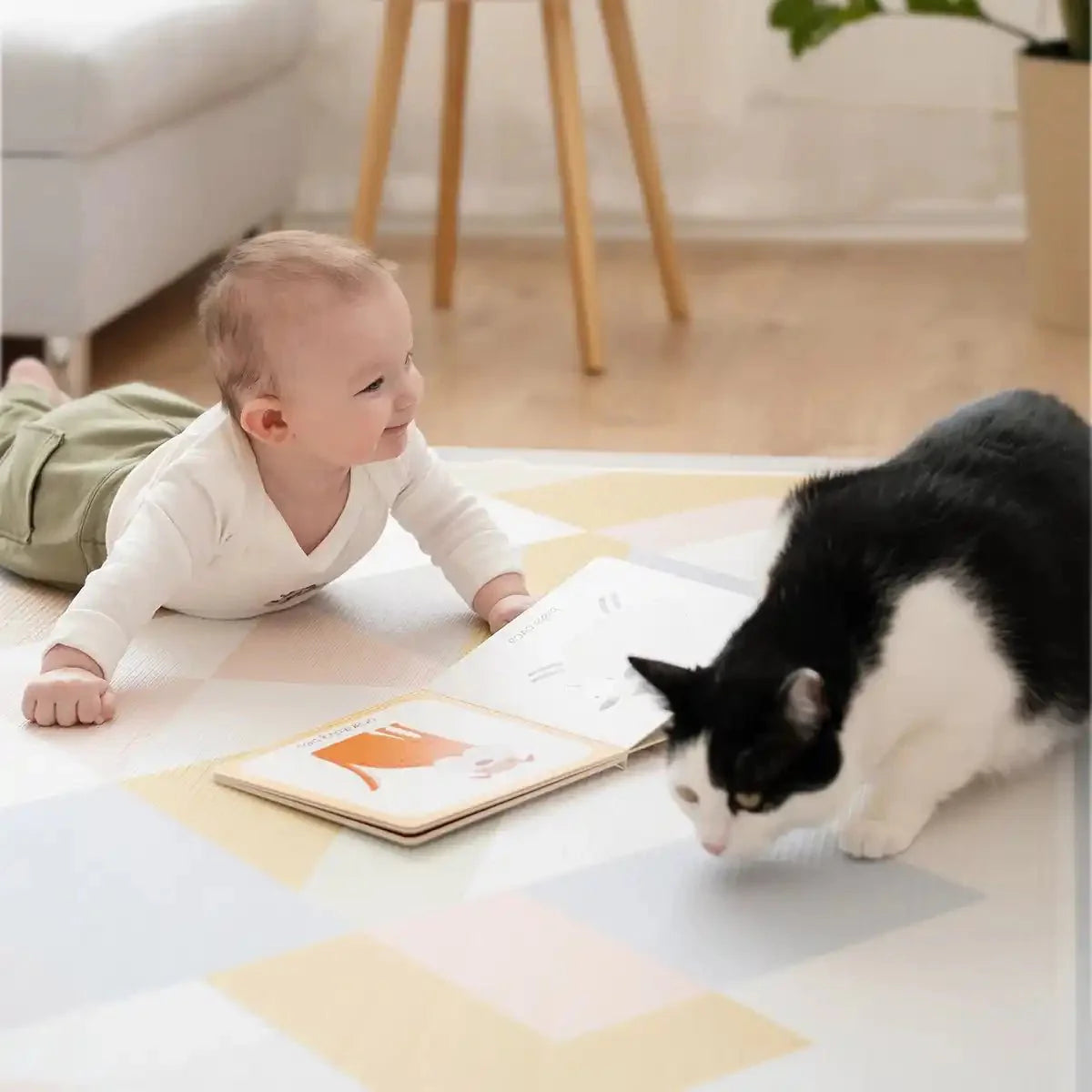 Double-Sided Baby Playmat Urban Zoo Adventure