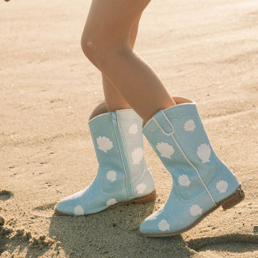 Wendoline Cowgirl Seafoam Cove Boots