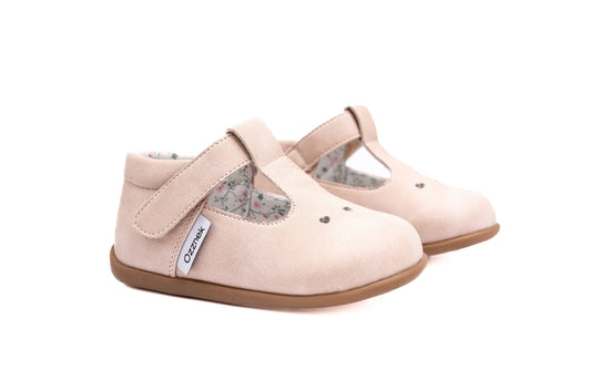 Slip-On Toddler Shoes – Comfortable and Easy to Wear | Jollie - GuGuTon baby store - Baby Fashion - Toddlers Outfits - Babies Outfits - Toddler Clothes - Kids Clothing - Newborn Clothes - Newborn Wear - Kids Wear - Trending Clothes - Trending Outfits - Fall Fashion - Winter Fashion - Girls Clothes - Boys Clothes - Babies Wear - Kids Accessories - KidsWear - Summer Clothes - Summer Fashion - Summer Trend - Falls Sweaters - Tops - Bottom - Jeans - Blouse - Dresses - Newborn Dresses - Toys