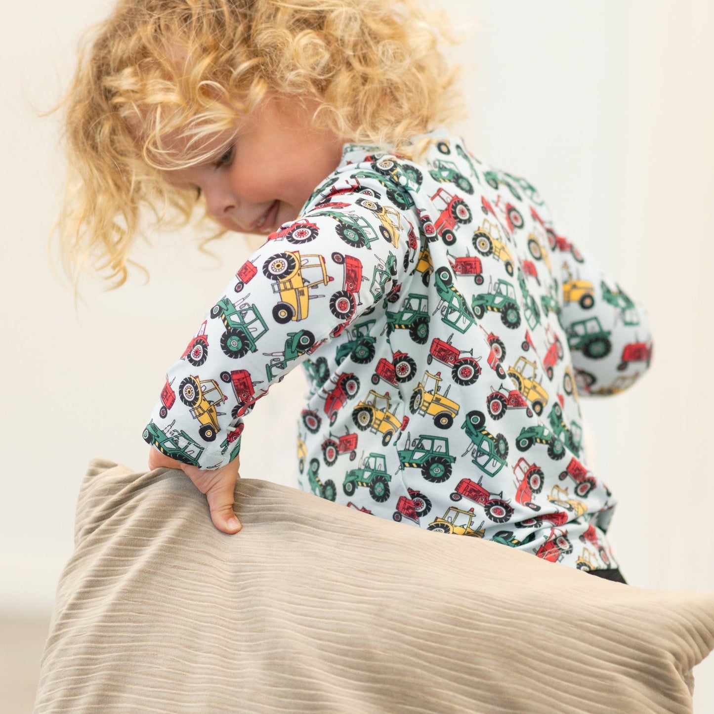 Allen Down On The Farm Raglan Henley