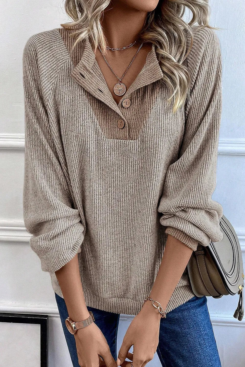 Laurent Quarter Buttoned Long Sleeve Top
