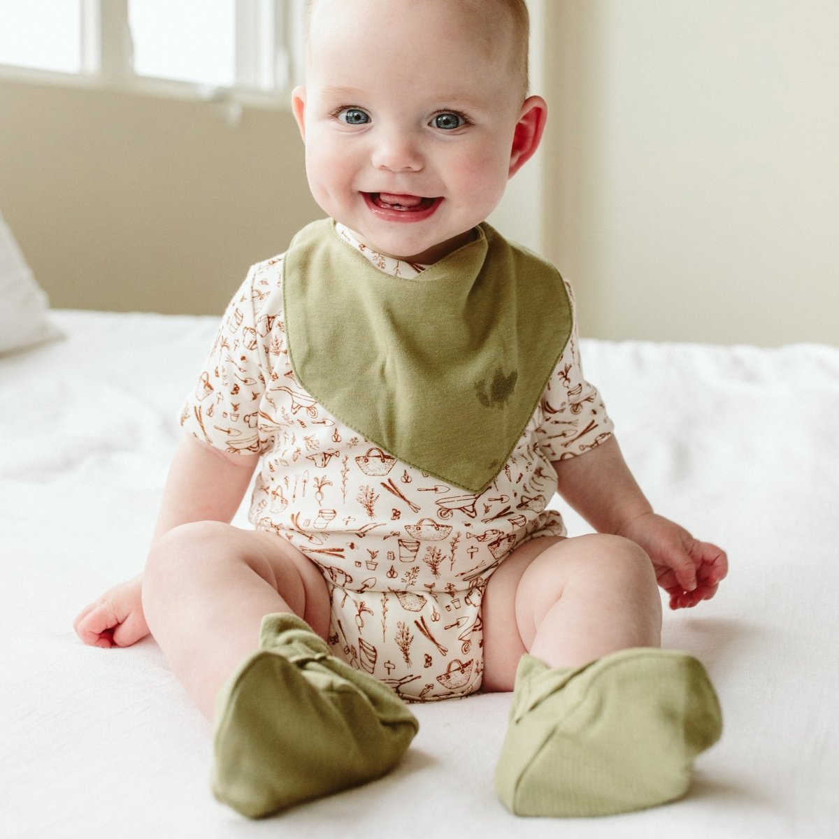 Adonis Dark Green Artichoke Stay On boots