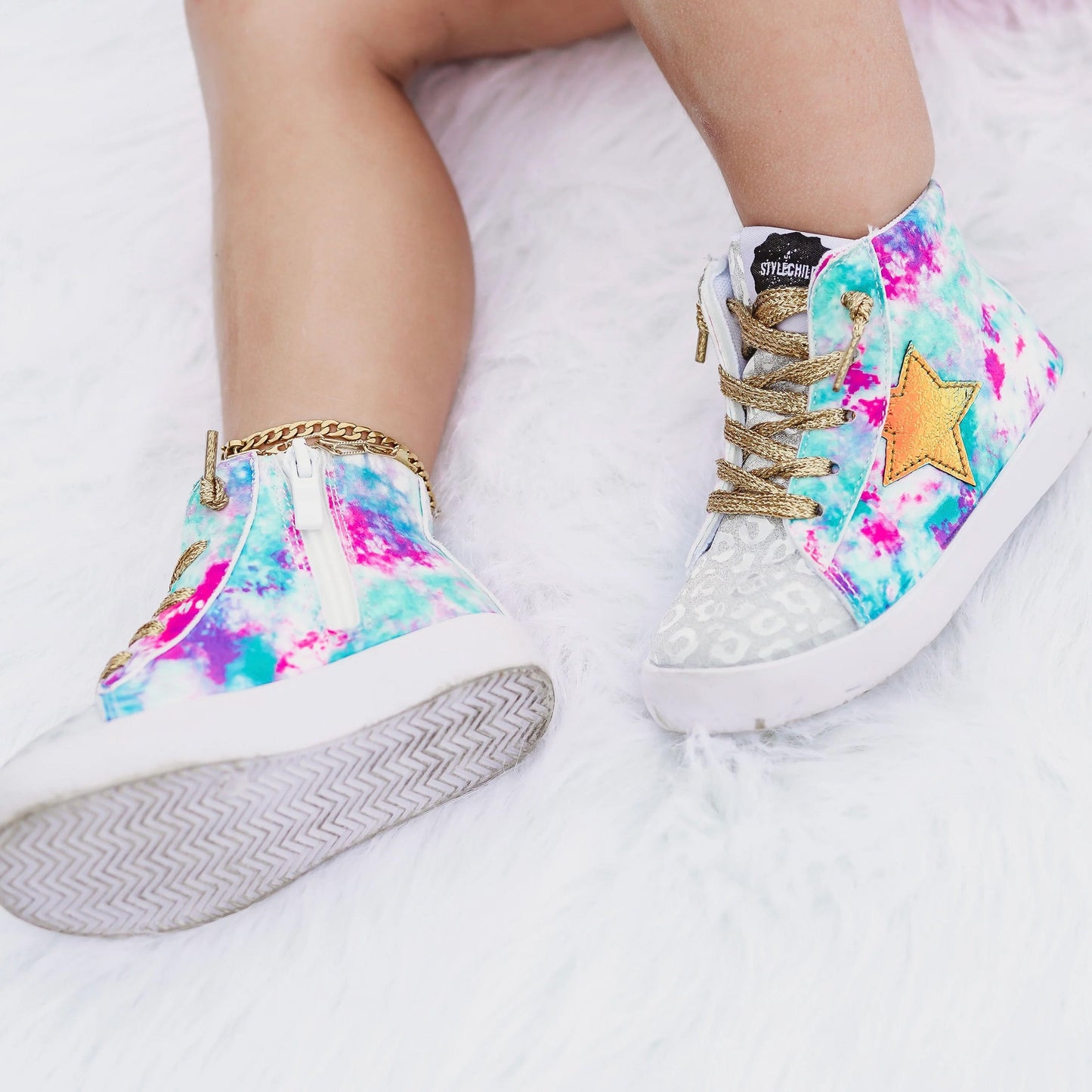 Avery Metallic Glitter Sneakers for Fashionable Style
