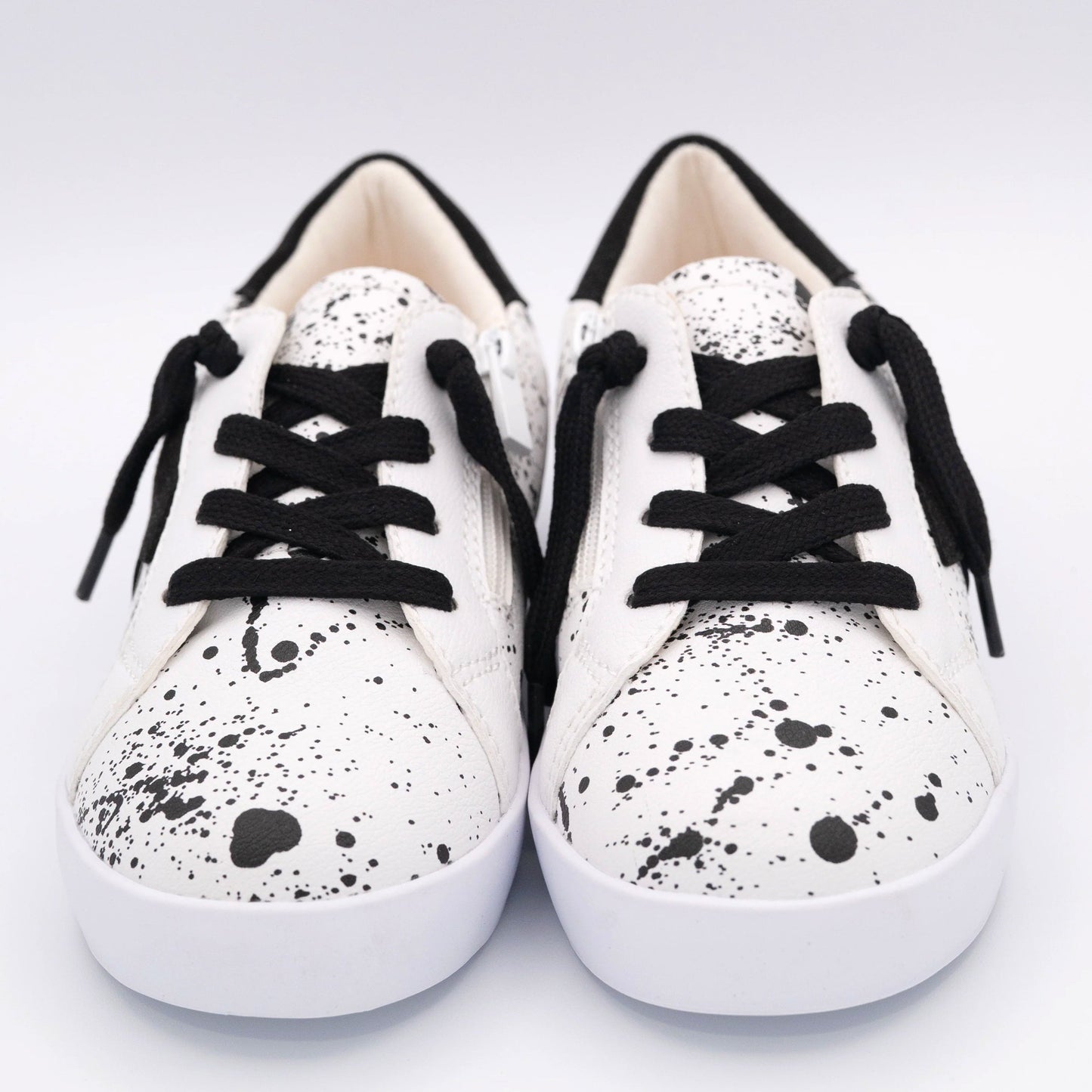 Blake Unisex Classic White Sneakers
